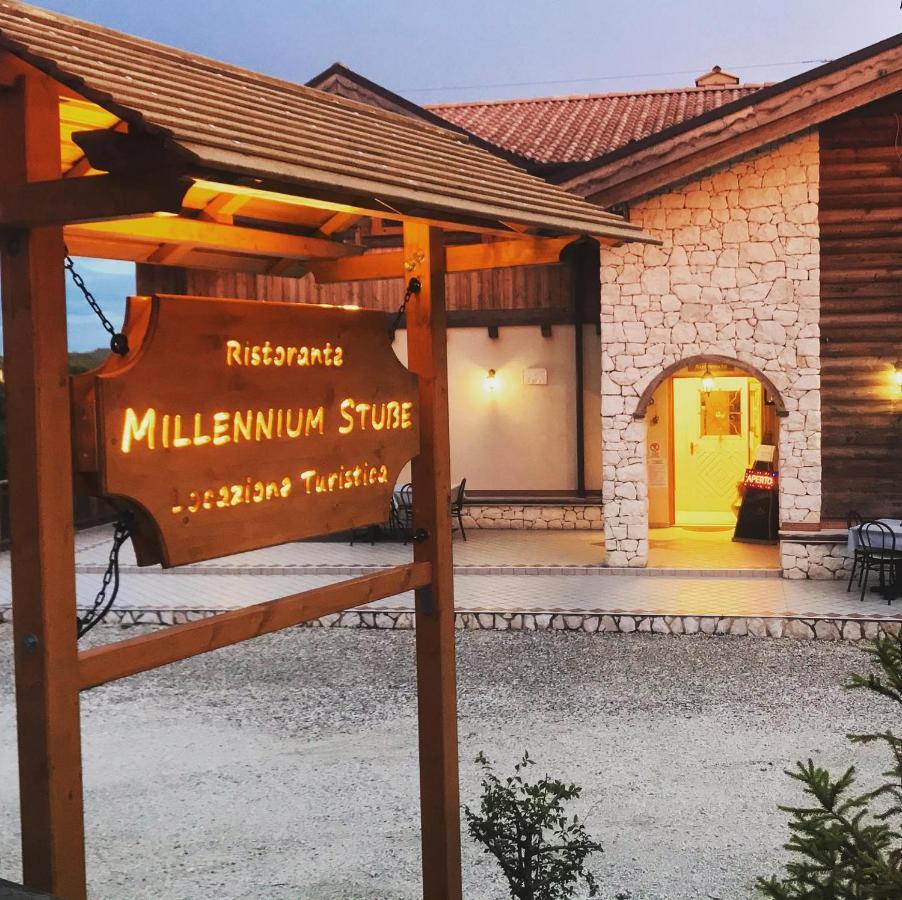 Millennium Stube Locazione Turistica Panzió Zovencedo Kültér fotó